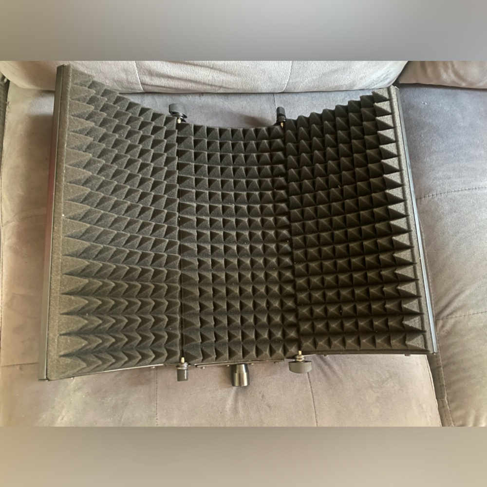 Soundproof Wall Panel - Picture 3 of 3